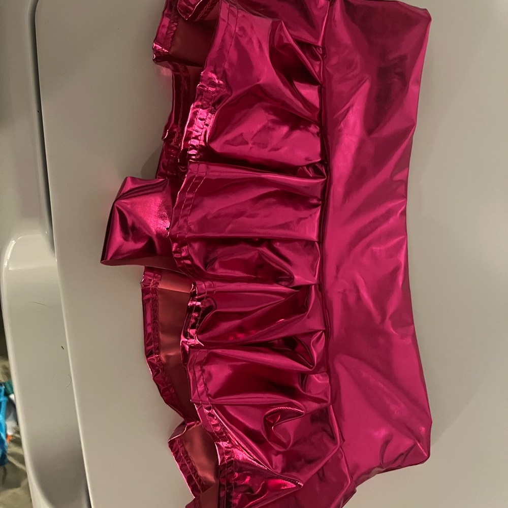 Pink Metallic Ruffle Mini Skirt - Picture 4 of 7